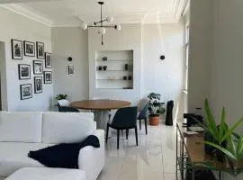 APÊ Aurá l In the heart of Porto da Barra