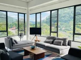 ATATvilla Khaoyai with mountain rooftop view for party and BBQ