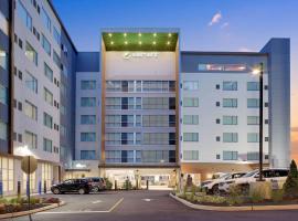 Element New York Wood Ridge, hotel dengan parking di Wood-Ridge