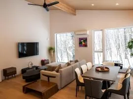 Koyo Onsen Chalet