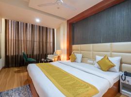 Oyster Pearl Hotels & Banquets- Sector 39 Gurgaon Near Medanta Medicity, отель в Гургаоне