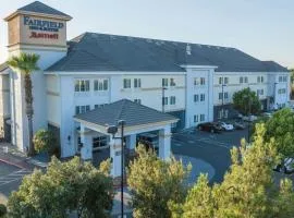 Fairfield Inn and Suites by Marriott Elk Grove