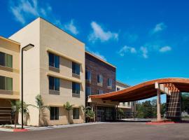 Fairfield Inn & Suites by Marriott San Diego Carlsbad, hotel v mestu Carlsbad