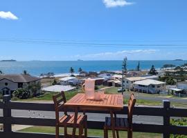 Newly renovated with ocean views, hotel v destinaci Emu Park