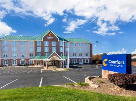 Comfort Inn & Suites Cuyahoga Falls - Akron, hotel v destinaci Cuyahoga Falls
