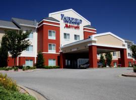 Fairfield Inn and Suites by Marriott Marion, hotel poblíž Williamson County Regional Airport - MWA, 