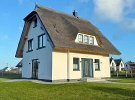 Reethaus "MeerZeit" mit Kamin, Sauna und 3 Schlafzimmern