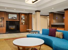 Fairfield Inn & Suites by Marriott Weirton, hotel dicht bij: Luchthaven Wheeling Ohio County - HLG, Weirton