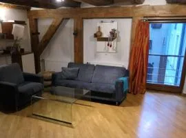 Vintage barn one-bedroom flat