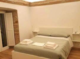 Camere Meccoli: Assisi'de bir Oda ve Kahvaltı