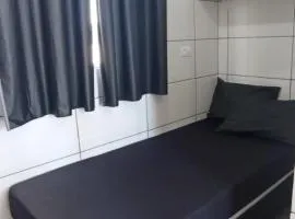 Vila Foz HOSTEL AP6 Apartamento completo de casal com garagem fechada e lavanderia, Temos Uber e guia turístico para indicar, Nosso apartamento é o melhor custo benefício de Foz do Iguaçu