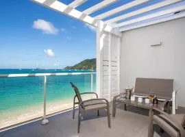 Sur la plage de Grand Case - Entièrement rénové - 2ch duplex - 6p