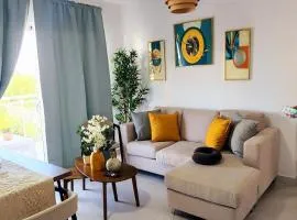 P, C, Tropical Dream,1 Hab,1 Baño, Balcon, Piscina, WiFi Alta Velocidad Gratis
