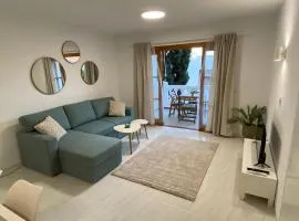 Apartment Jasmine Los Cristianos, heated pool