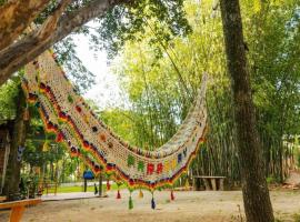 Bamboo - House โรงแรมในซาน เบอนาร์ดิโน