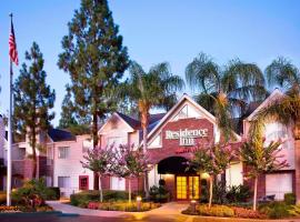 Residence Inn Bakersfield, хотел в Бейкърсфийлд