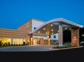 Fairfield Inn & Suites by Marriott Batesville, khách sạn ở Batesville