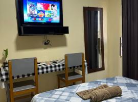Capim de ouro Quartos Mobiliados a minutos do aeroporto, quarto em acomodação popular em Palmas