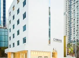 Canvas Hostel