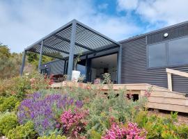 Onewhero Country Cabin, Hotel in Onewhero