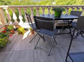Hebergeneve Les Terrasses, Ferienwohnung in Gex