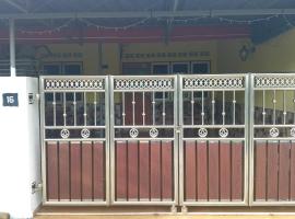 MieHomestay Binjai Rendah, hotel in Bukit Payong