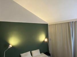 Centerpoint Hotel & Plaza, hotel v destinaci Thong Sala