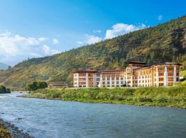 Le Meridien Paro Riverfront, hotel v destinaci Paro