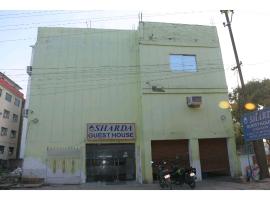 Sharda Guest House, khách sạn ở Bodh Gaya