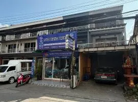 Chalong Paradise Guesthouse