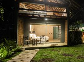 Pivithuru River Cabanas, hotel en Hikkaduwa