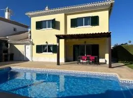 House with private pool near Albufeira