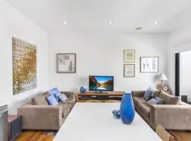 2-Bed Apartment with Parking & Balcony Near Trains