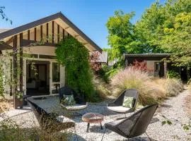 Emerald Oasis by Sotheby's Luxury Rental Homes