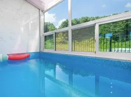 Gapyeong staysumok pool villa pension