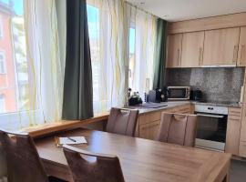 FeWo D'Rock Arosa-Nightlife Lodge-adults only، فندق في أروسا