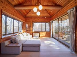 rinne 2nd living Kitakaruizawa Forest, cottage ở Tsumagoi