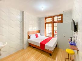 RedDoorz near RSUD Tidar Magelang, hotell i Magelang