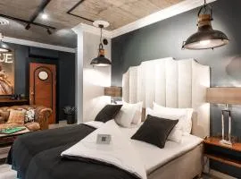 Barber Apartment
