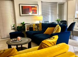 Chester City Centre Waterfront Apartment