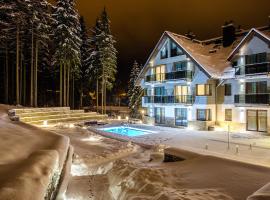 Czarny Kamień Resort & SPA, hotel with hot tubs in Szklarska Poręba