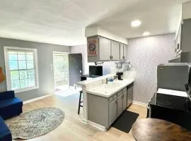 SoCozy Condo