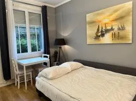 Cozy Studio Apartment close to Paris 14