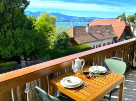 SwissHut Stunning Views Alps Lake - Apart. Staat 22, βίλα σε Thun