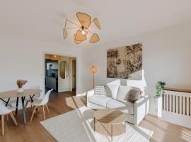 Appartement T2 cosy - Garage privé - WiFi、シャンベリのホテル
