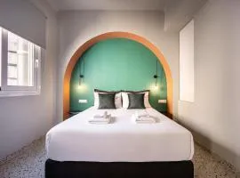 Arches Apartments