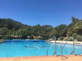 Spacious Ground-Floor Studio Apartment with Large Patio in Bellaluz