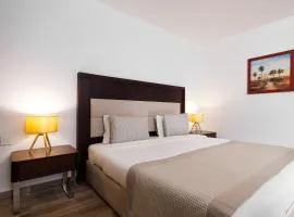 Riviera Royal Hotel