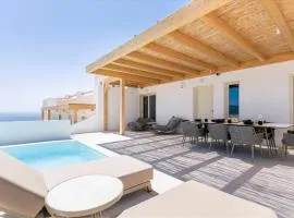 Villa Vibe C - Hot Tub - MG Villas