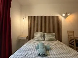 Le clos d'Aix studio 105 parking et piscine gratuite